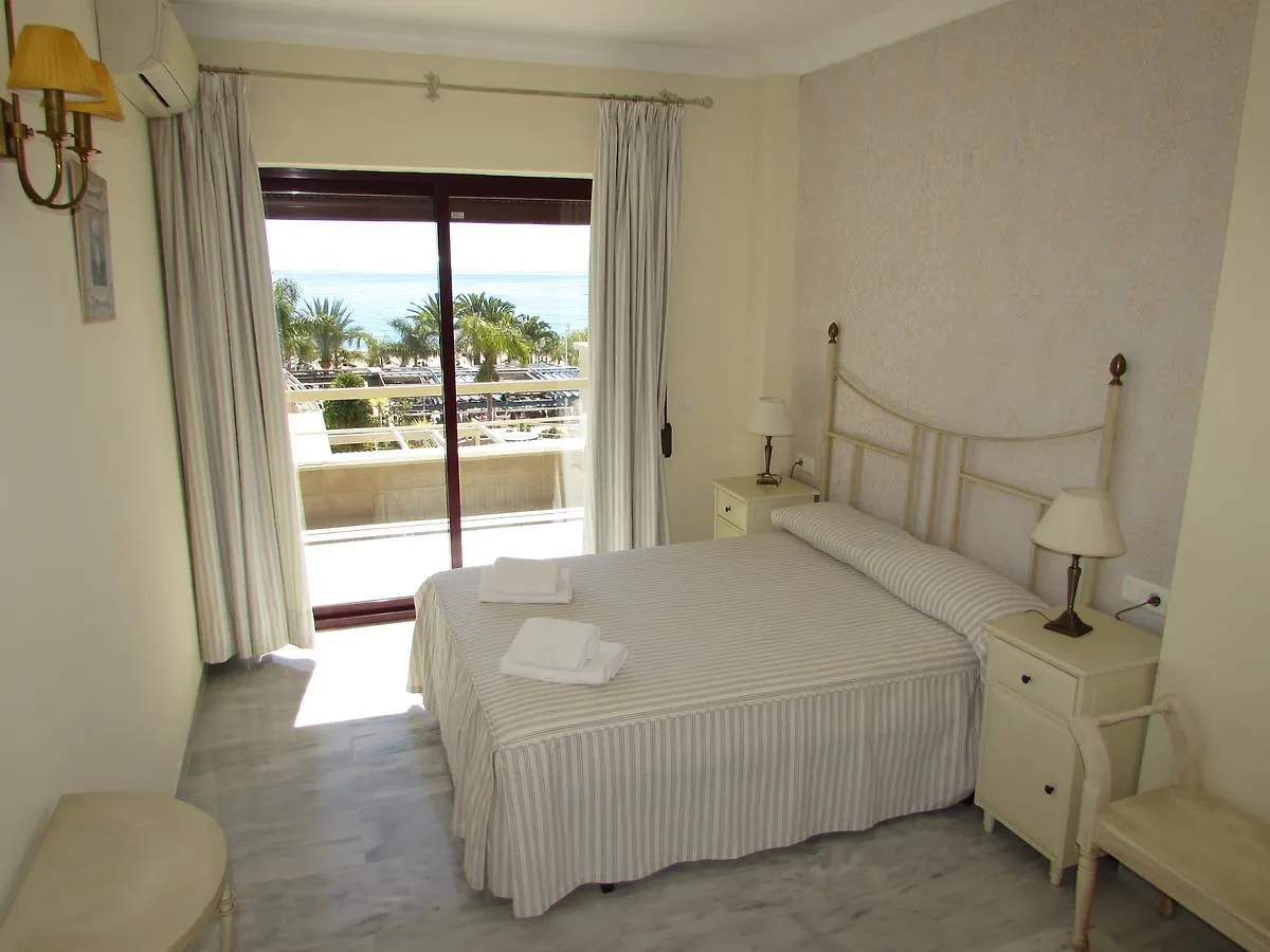 Home4Holidays Nerja Apartment